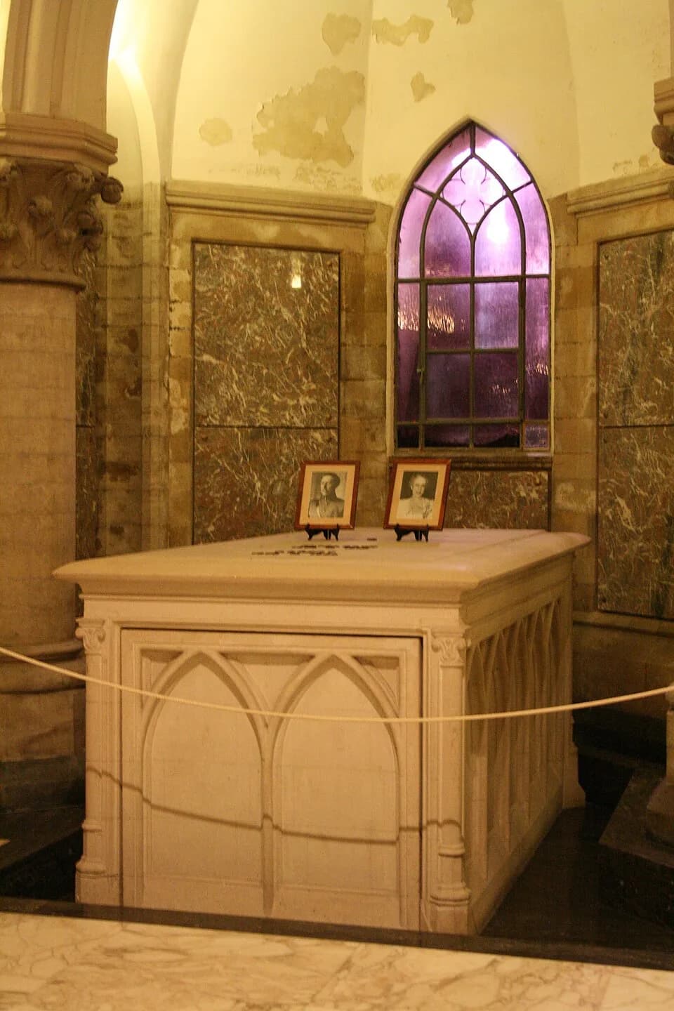 Albert I of Belgium - Royal Crypt in the church Notre-Dame at Laeken (Brussels), Belgium. Burial place of the Belgian sovereigns, their wives and some members of the Belgian royal family.