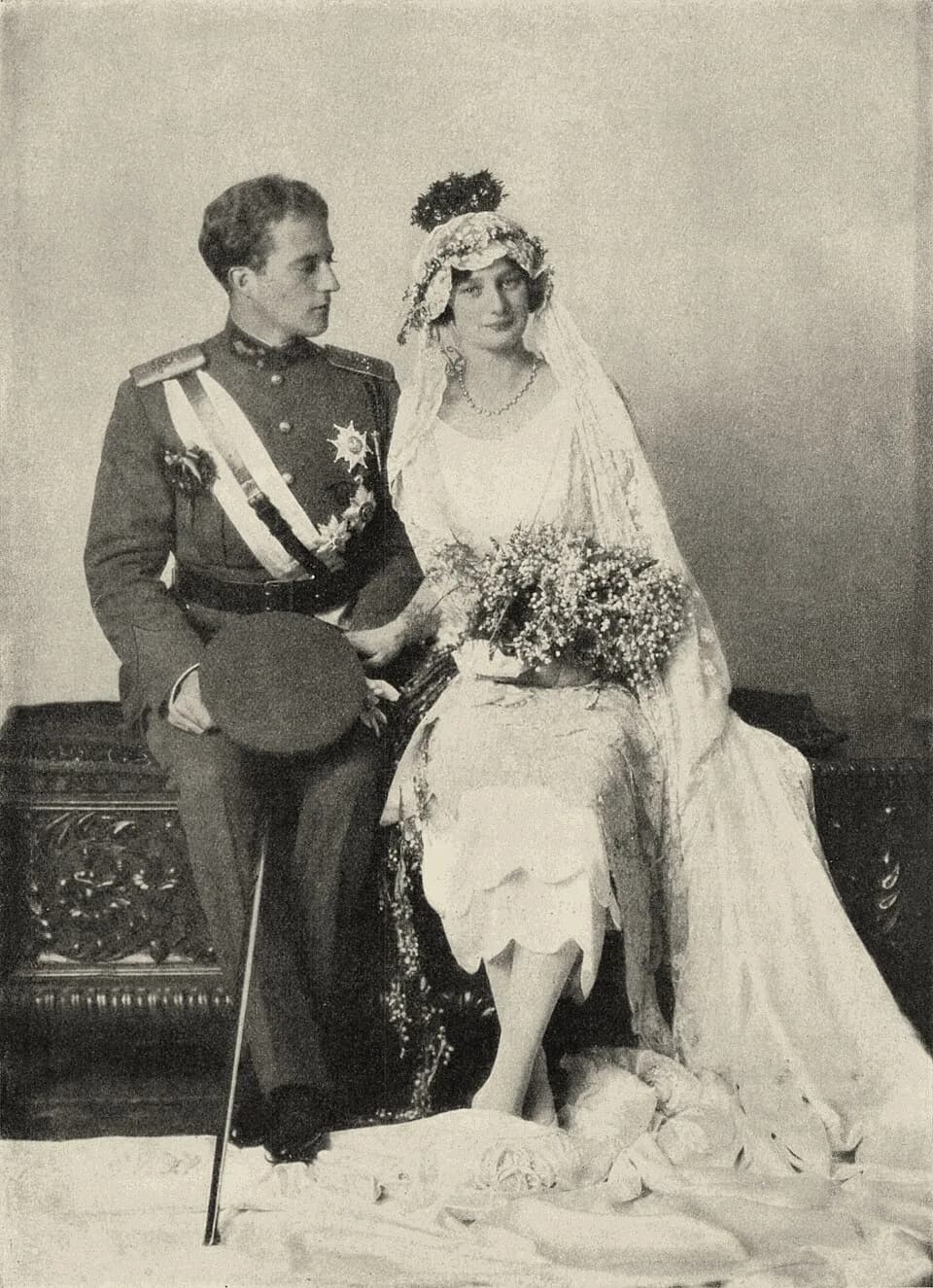 Leopold III of Belgium - Crown Prince Leopold (III) of Belgium and Princess Astrid of Sweden on their wedding day, photographed immediately after the civil wedding ceremony in the State Hall at Stockh