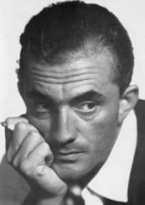 Luchino Visconti - Luchino Visconti
Foto dal sito www.cittadimelfi.it