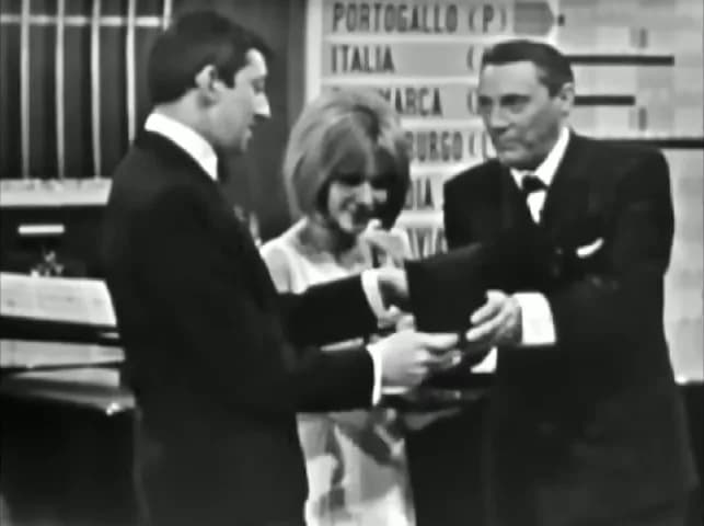 Serge Gainsbourg - Serge Gainsbourg, France Gall &amp; Mario Del Monaco at the Eurovision Song Contest 1965