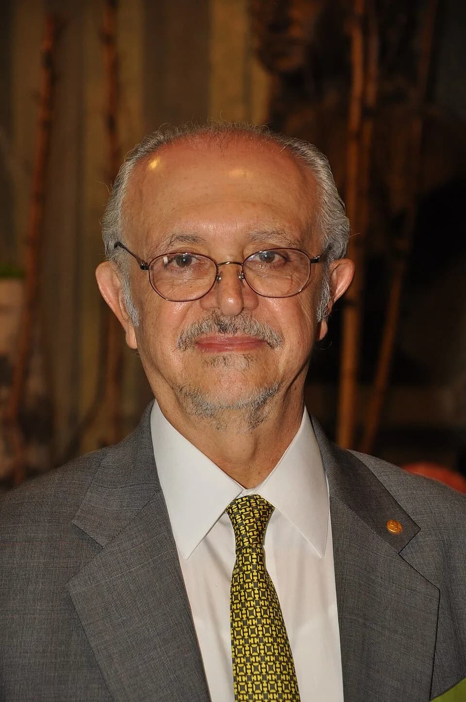 Mario Molina - Mario Molina, at the Nobel Laurate Globalsymposium 2011, at Vetenskapsakademien in Stockholm, discussing climate change