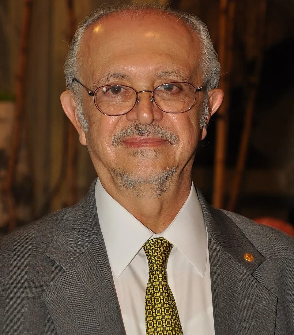 Mario Molina - Mario Molina, at the Nobel Laurate Globalsymposium 2011, at Vetenskapsakademien in Stockholm, discussing climate change