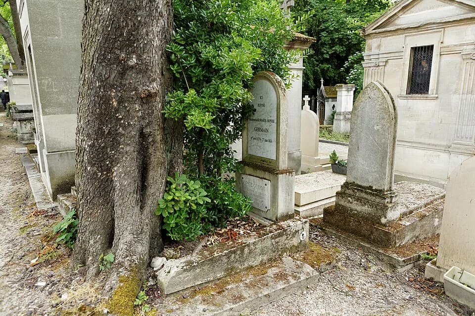 Sophie Germain - Père-Lachaise - Division 16 - Germain 01.jpg