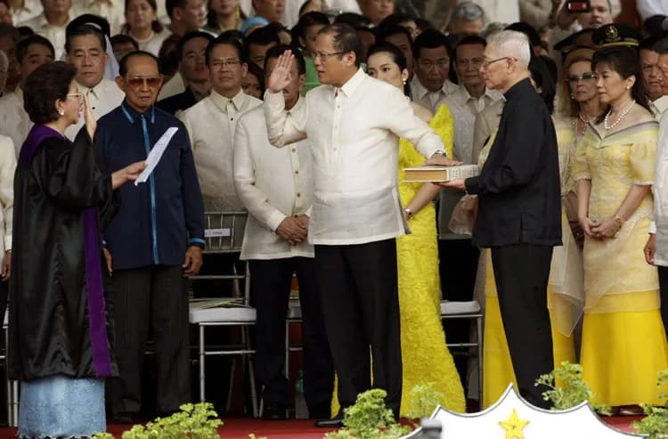 Fidel Ramos - Inauguration of Benigno Aquino III as President of the Philippines. The official description is as follows:
“
President Benigno Simeon Aquino III takes his oath before Supreme Court