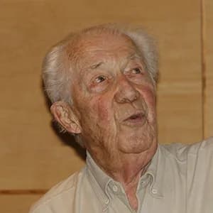 Christian de Duve - Christian de Duve, age 95, presenting his ideas on the origin of the eukaryotic cell (October 2012)