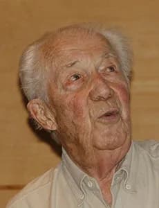 Christian de Duve - Christian de Duve, age 95, presenting his ideas on the origin of the eukaryotic cell (October 2012)