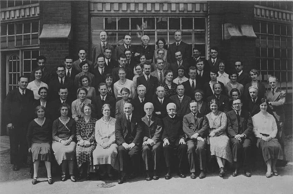 Arthur Harden - Wykeham studios: group portrait

Archives &amp; Manuscripts
Keywords: Lister Institute of Preventive Medicine