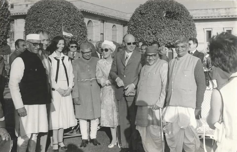 Morarji Desai - Ch. Mani Ram Bagri with friends