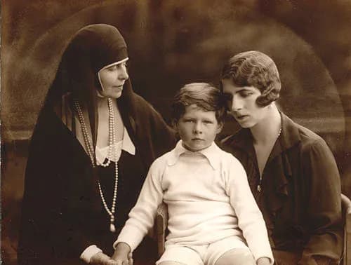 Michael I of Romania - Queen Marie of Romania with Queen Mother Helen and King Michael.