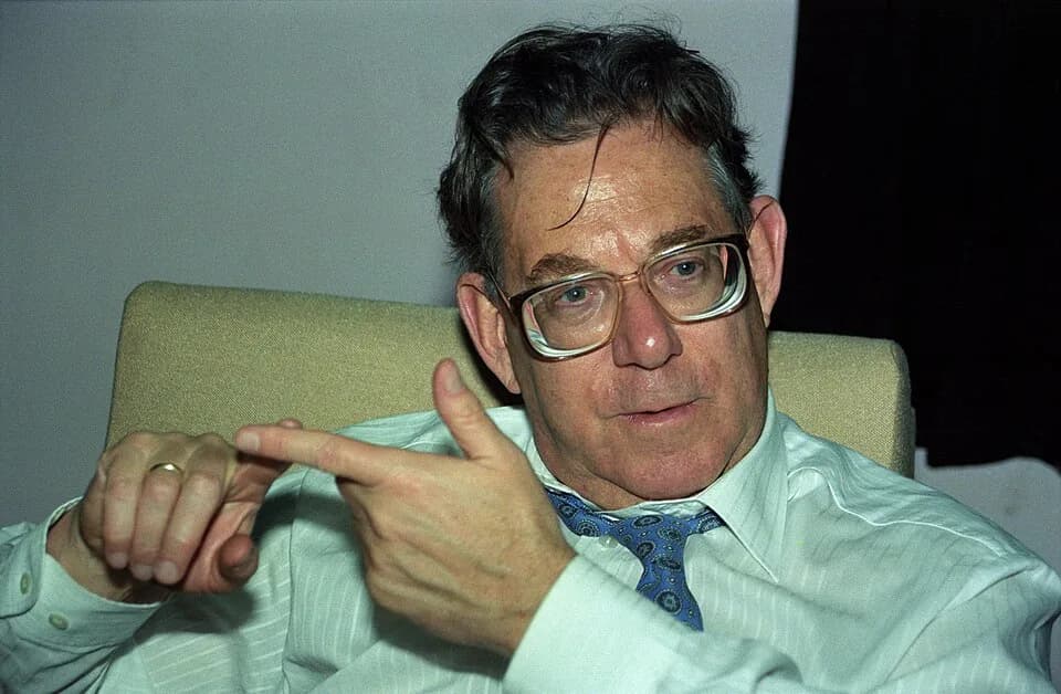 Paul Josef Crutzen - Dr Prof Paul Jozef Crutzen (born December 3, 1933, Amsterdam) is a Dutch Nobel prize winning in 1995, atmospheric chemist, inaugurated the Convention Complex of Science City Kolka