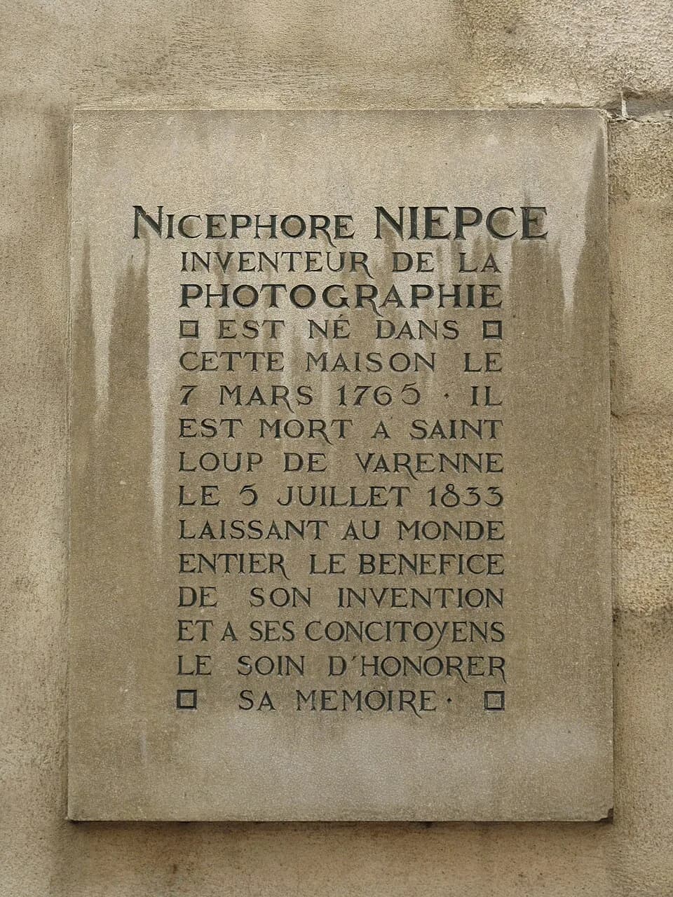 Nicéphore Niépce - Plaque on the house where was born Nicephore Niepce, inventor of photography : 15, rue de l'Oratoire, Chalon-sur-Saône, France