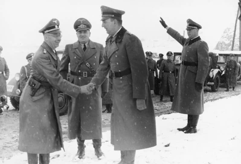 Hans Frank - For documentary purposes the German Federal Archive often retained the original image captions, which may be erroneous, biased, obsolete or politically extreme. Grundsteinlegung zu einer 
