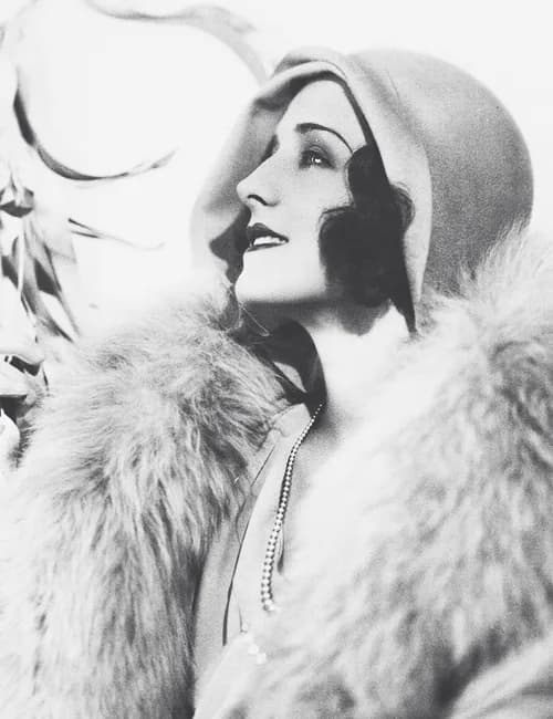 Norma Shearer - Norma Shearer (full picture)