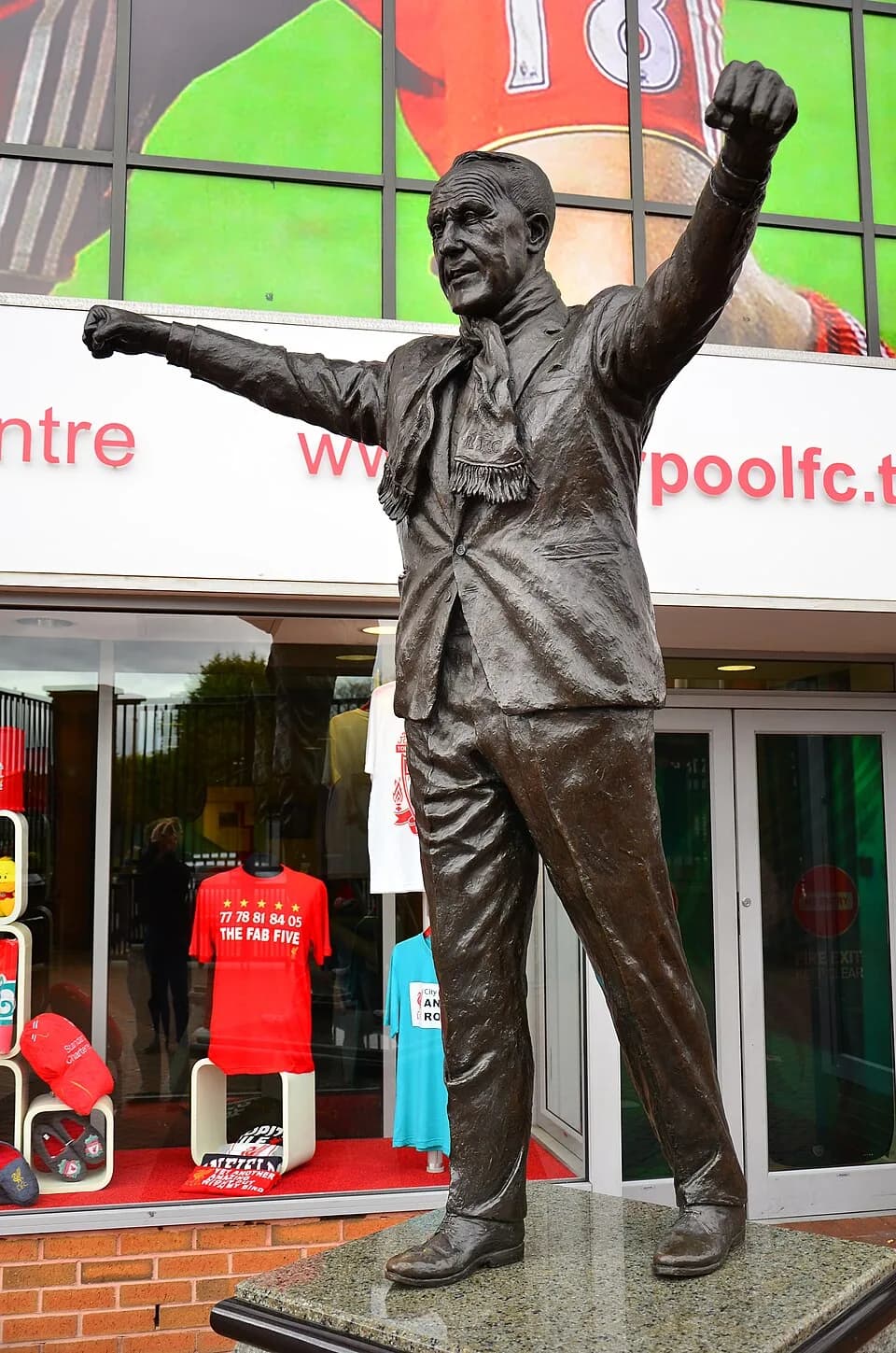 Bill Shankly - Statue of Bill Shankly at Anfield