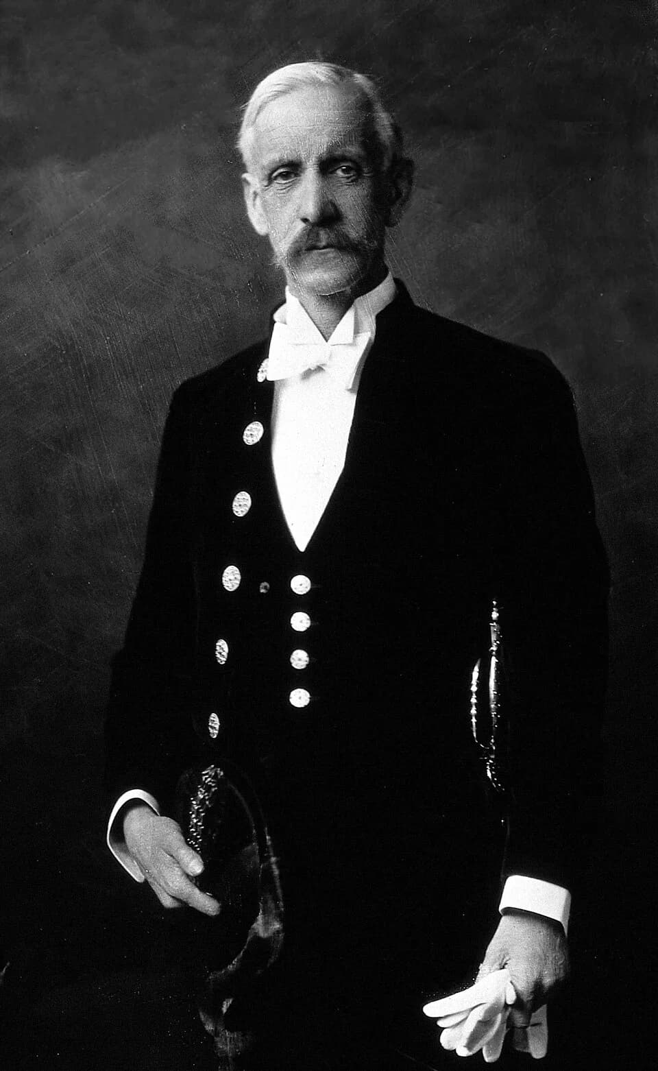 Frederick Hopkins - Frederick Gowland Hopkins