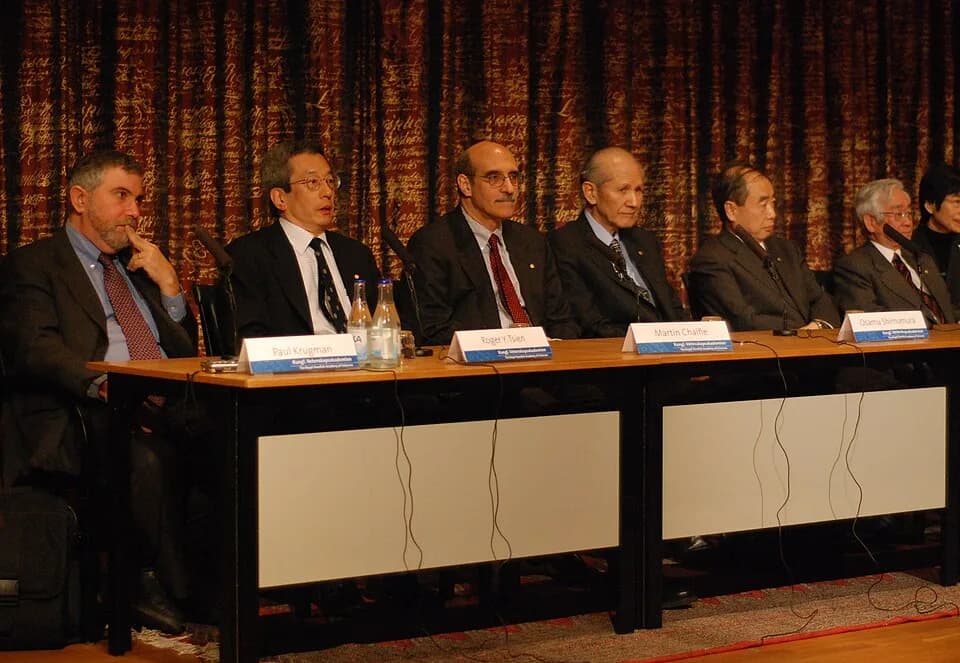 Toshihide Maskawa - Paul Krugman, Roger Tsien, Martin Chalfie, Osamu Shimomura, Makoto Kobayashi and Toshihide Masukawa, Nobel Prize Laureates 2008, at a press conference at the Swedish Academy of Sci