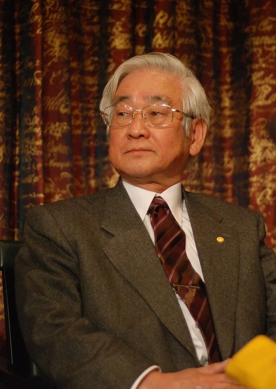 Toshihide Maskawa - Toshihide Masukawa, Nobel Prize Laureate for Physics 2008, at a press conference at the Swedish Academy of Science in Stockholm