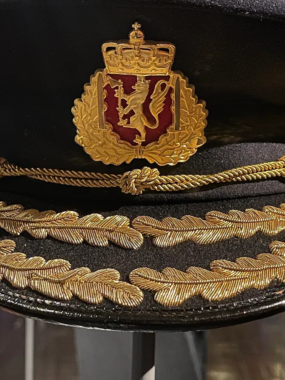 Olav V of Norway - Photo taken at an exhibition in the Armed Forces Museum of Norway (Forsvarsmuseet) in Oslo, Norway:
Military full dress uniforms without ceremonial accessories worn by Norwegian roy