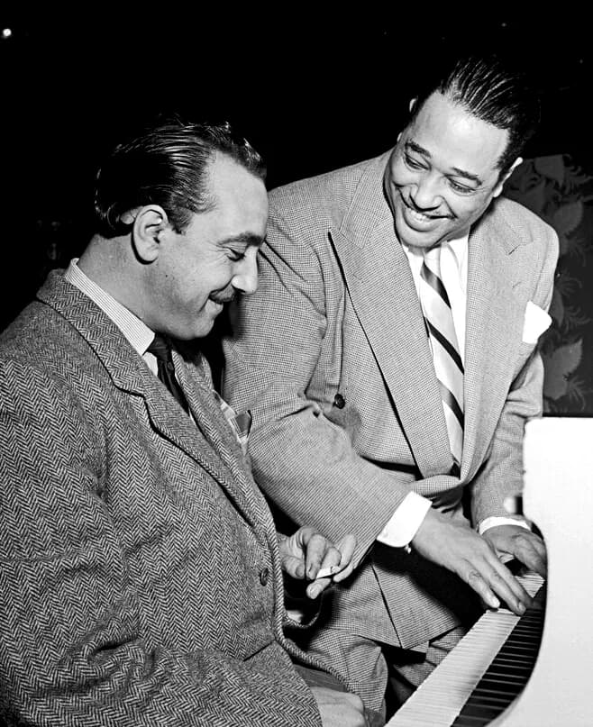 Django Reinhardt - Portrait of Django Reinhardt and Duke Ellington, Aquarium, New York, N.Y., ca. Nov. 1946.