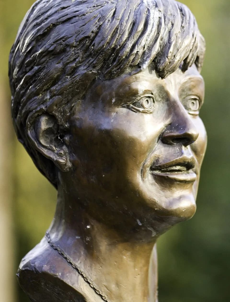 Veronica Guerin - Photographed in the grounds of Dublin Castle, Ireland.
Veronica Guerin had studied accountancy and political research and had founded a public relations company before she joined the