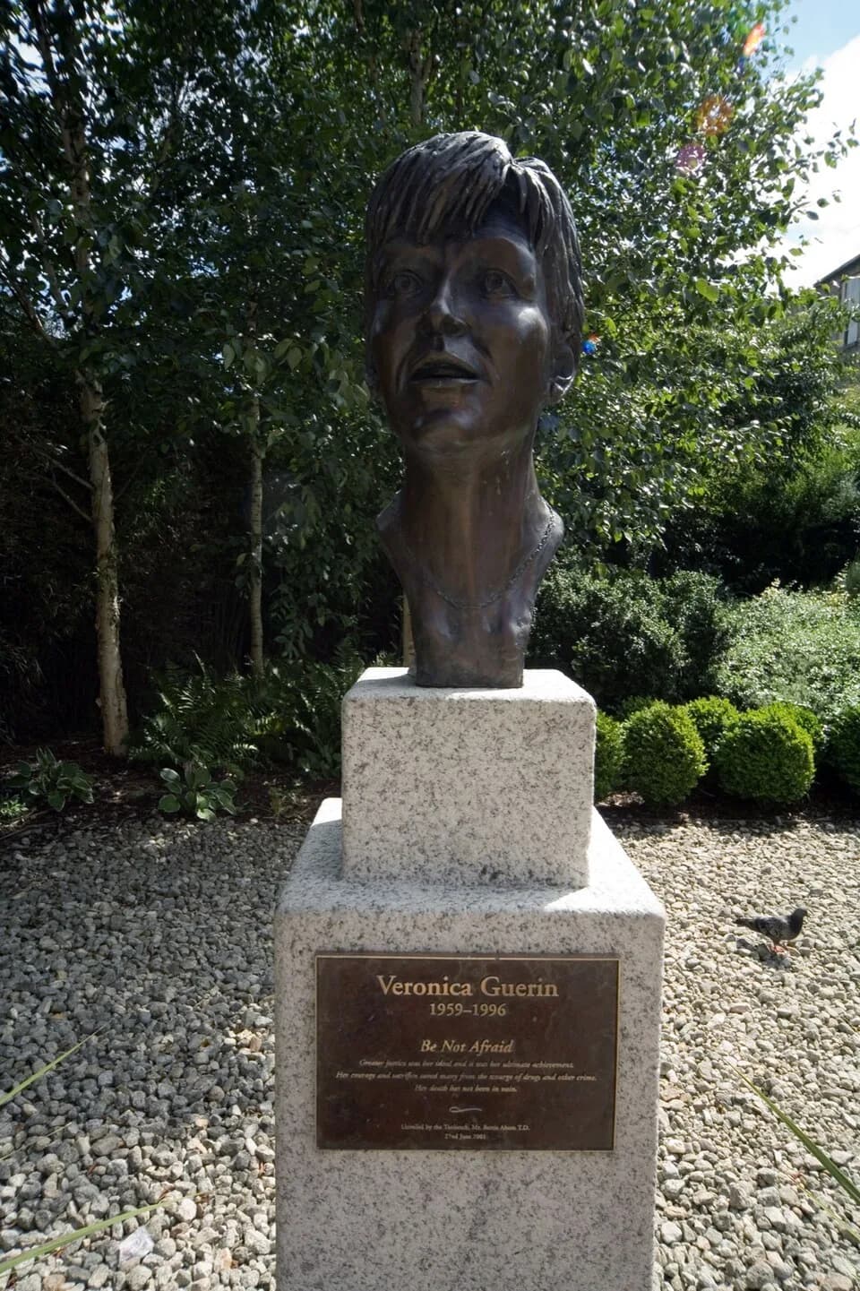 Veronica Guerin - Veronica Guerin had studied accountancy and political research and had founded a public relations company before she joined the Sunday Business Post and Sunday Tribune. In 1994, she 