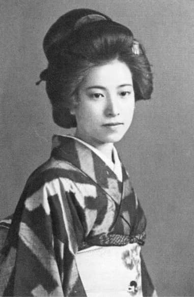 Osamu Dazai - 太宰治の愛人山崎富栄