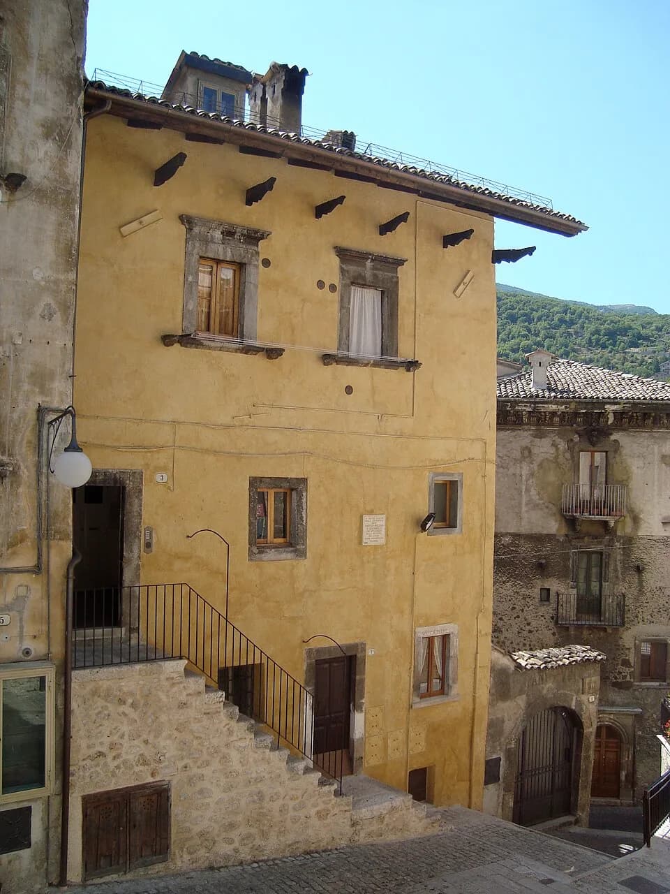 Henri Cartier-Bresson - The House Cartier-Bresson in Scanno, Abruzzo, Italy