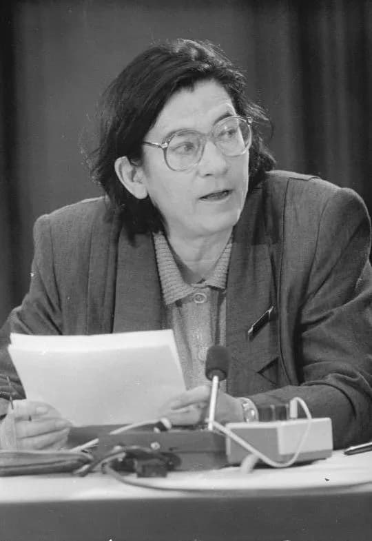 Christa Wolf - For documentary purposes the German Federal Archive often retained the original image captions, which may be erroneous, biased, obsolete or politically extreme. ADN-ZB Senft-17.7.1987-p