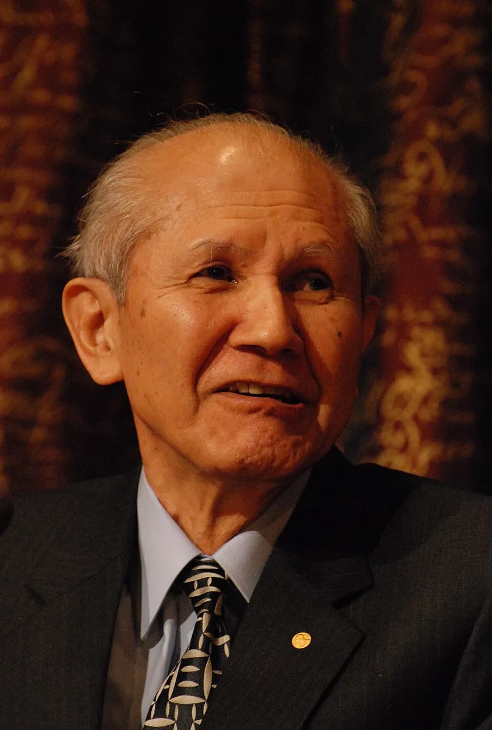 Osamu Shimomura - Osamu Shimomura, Nobel Prize Laureate for Chemistry 2008, at a press conference at the Swedish Academy of Science in Stockholm