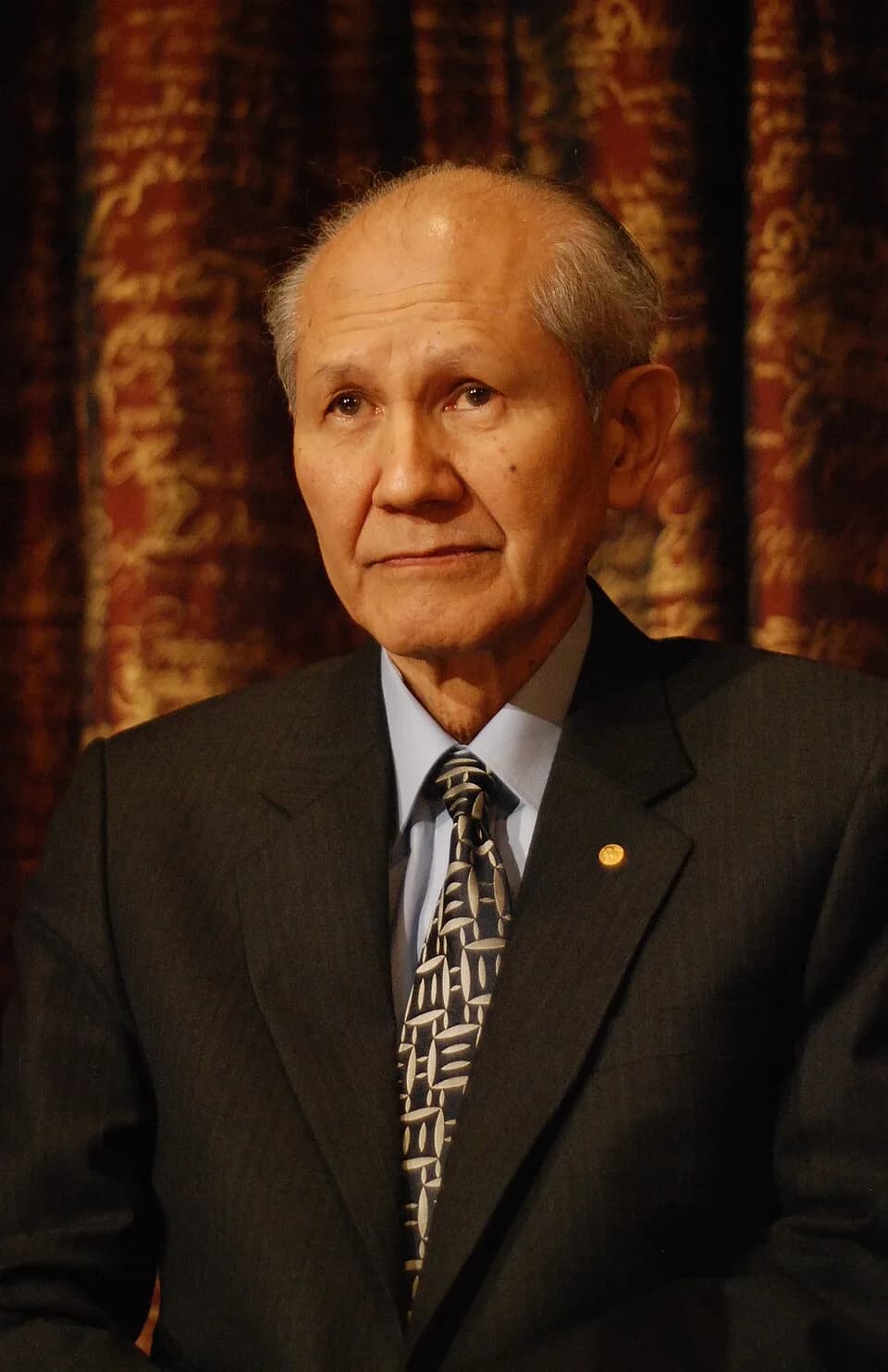 Osamu Shimomura - Osamu Shimomura, Nobel Prize Laureate for Chemistry 2008, at a press conference at the Swedish Academy of Science in Stockholm