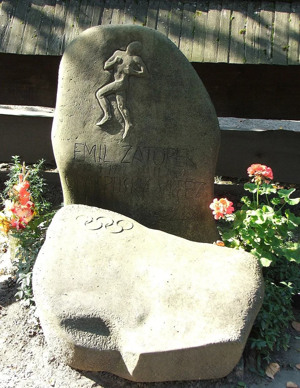 Emil Zátopek - Grave of czech athlete Emil Zátopek in Rožnov pod Radhoštěm