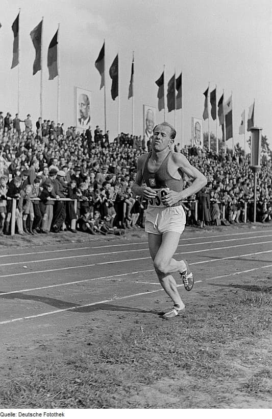 Emil Zátopek - Original image description from the Deutsche FotothekEmil Zátopek