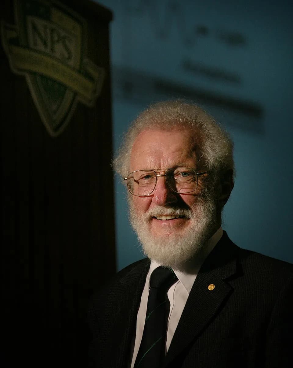 Herbert Kroemer - Dr. Herbert Kroemer