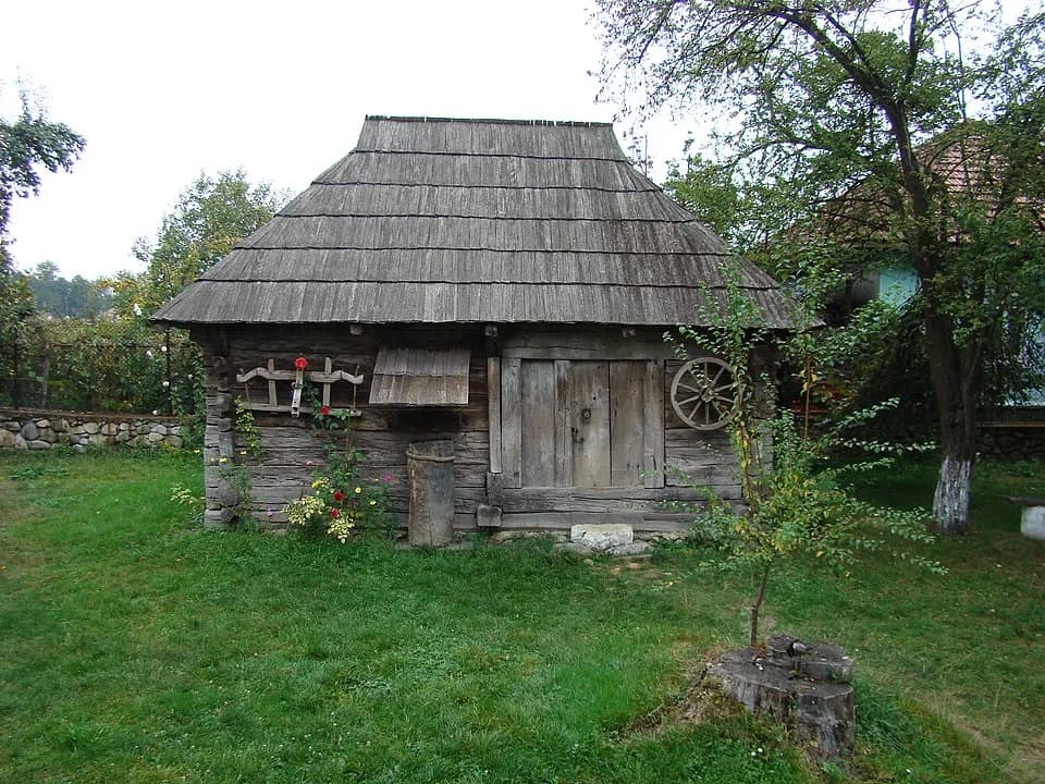 Constantin Brâncuși - Casa memorială Constantin Brâncuși  Hobița-Gorj
