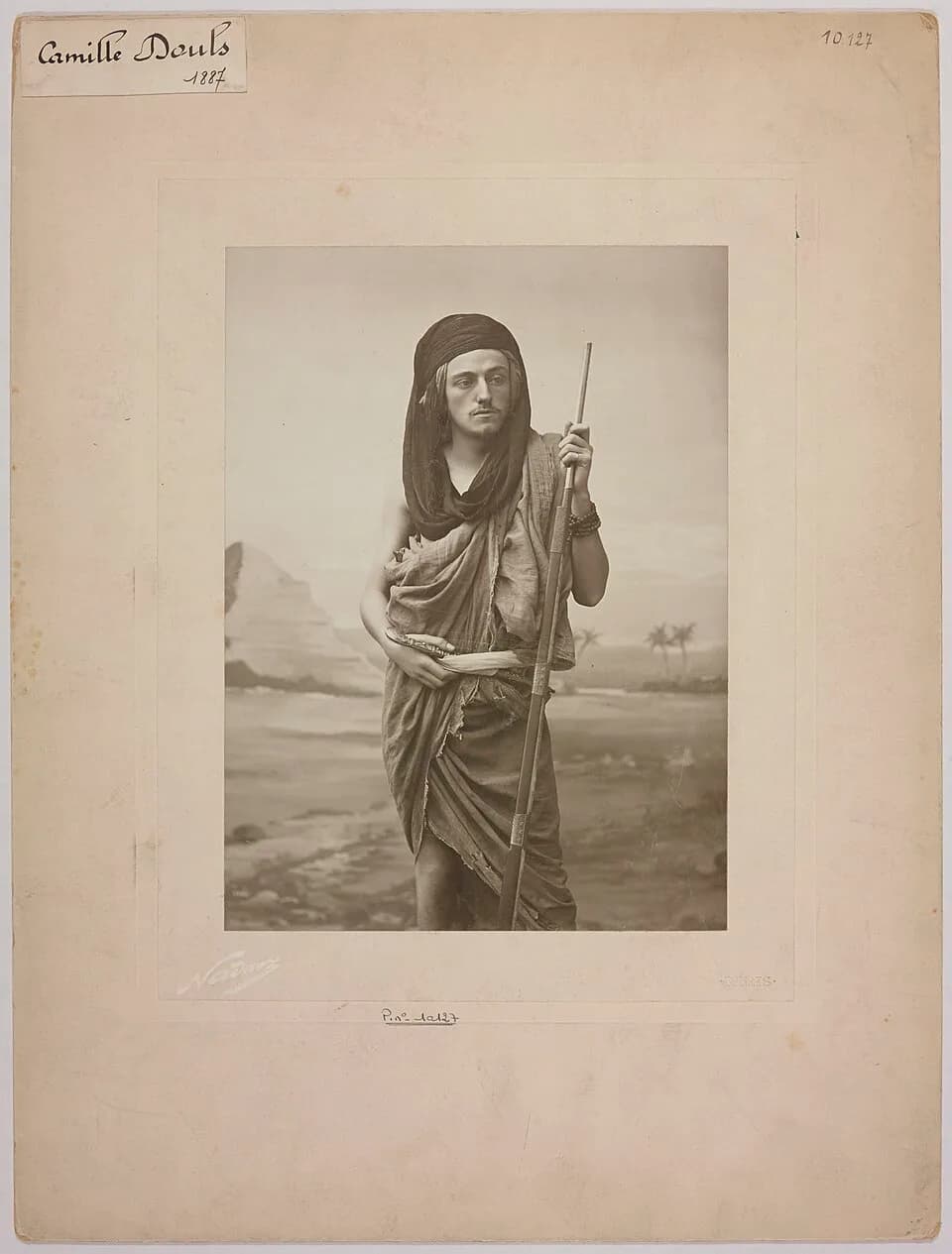 Nadar Nadar - Sujet : Douls, Camille (1864-1889) -- Portraits
Appartient à l’ensemble documentaire : PhoPortr1

Langue : sans contenu linguistique