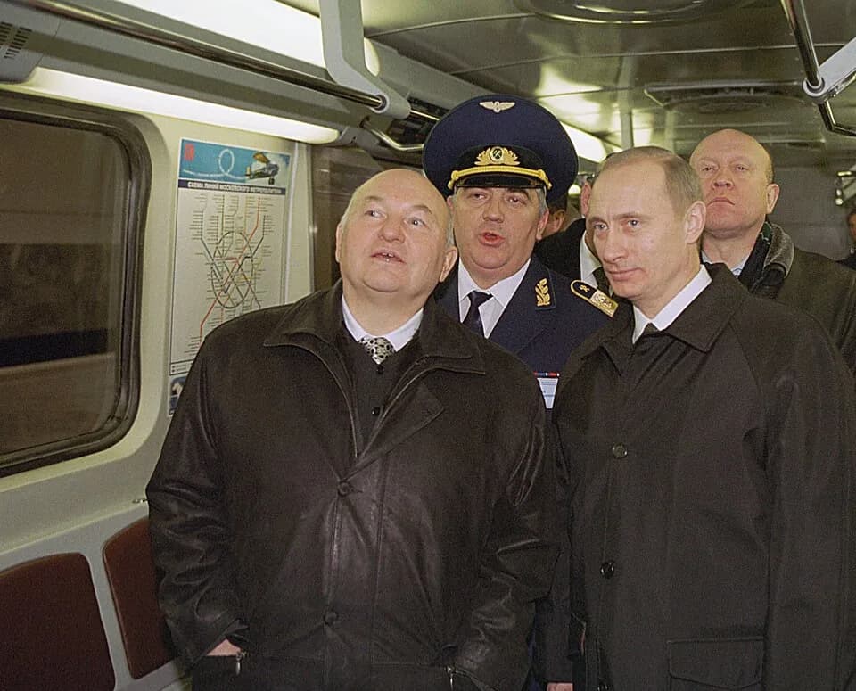 Yury Luzhkov - MOSCOW. Unveiling a new station of the new Moscow Metro station Annino. Vladimir Putin, Yury Luzhkov and Dmitry Gayev, head of the Moscow Metro, examining the new-generation high-speed 