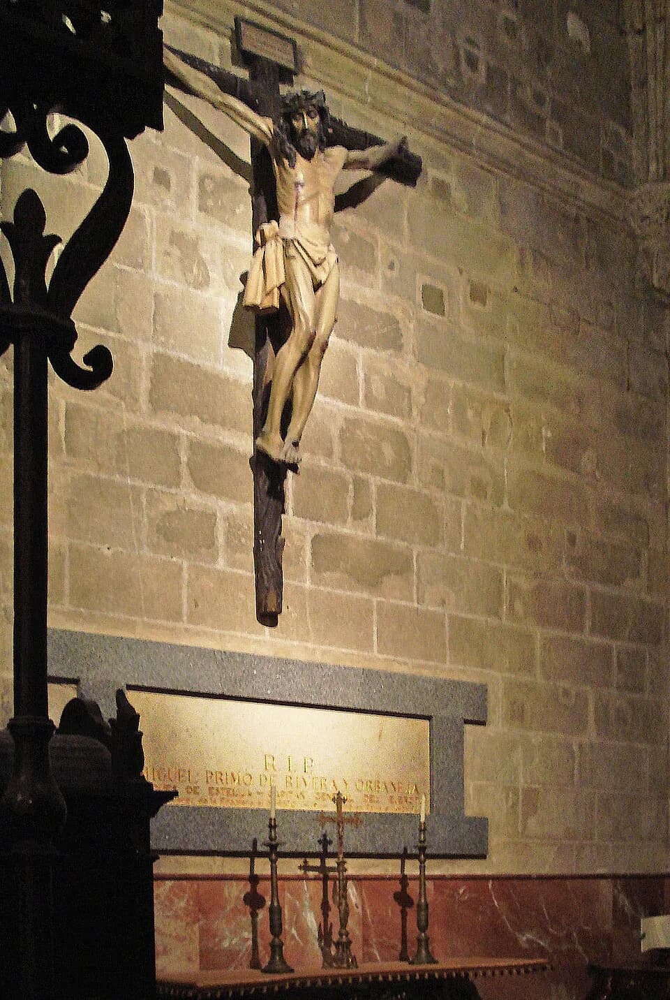 Miguel Primo de Rivera, 2nd Marquis of Estella - Enterramiento de Miguel Primo de Rivera en Jerez. Iglesia la Merced (Andalucía, España)