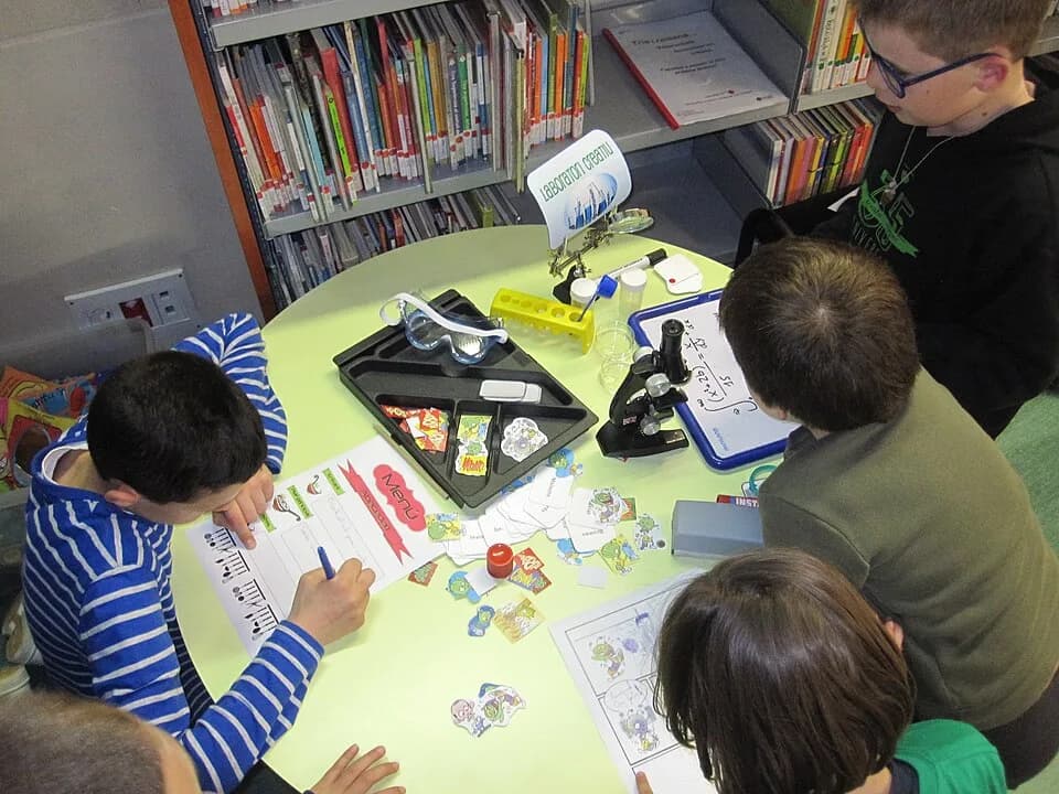 Gianni Rodari - 2015 Taller "L'imaginari de Gianni Rodari" - 16972891926