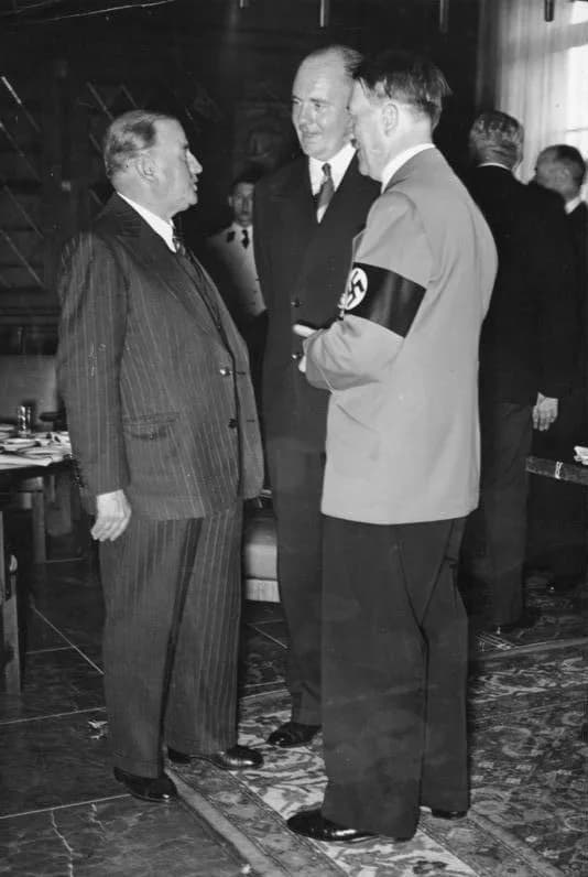Édouard Daladier - For documentary purposes the German Federal Archive often retained the original image captions, which may be erroneous, biased, obsolete or politically extreme. Münchener Abkommen, 