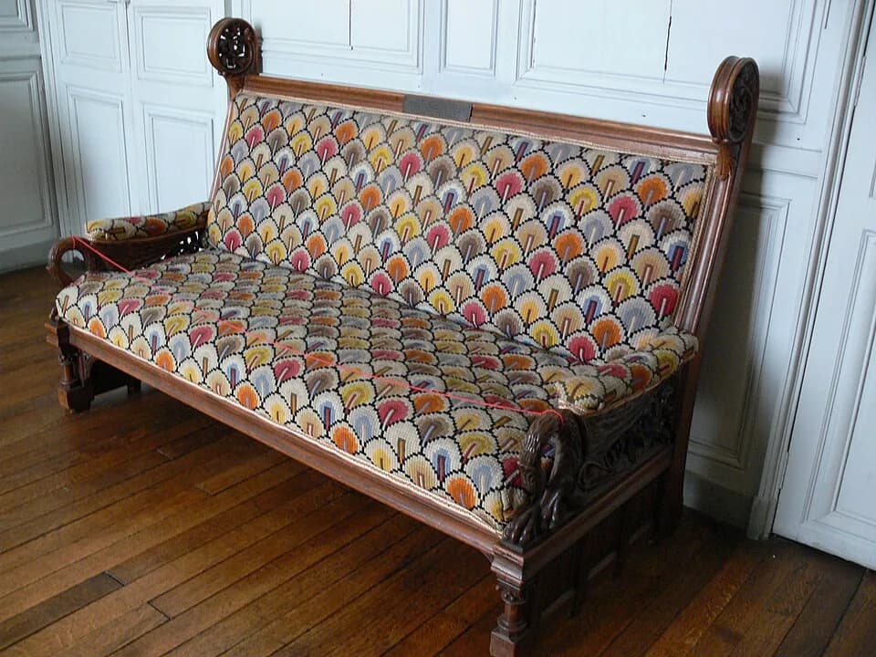 Eugène Viollet-le-Duc - Settle by Viollet-le-Duc. Compiègne, France: Château de Compiègne; Musée du Second Empire. The plaque reads: This settle designed by Viollet-le-Duc, purchased by Alfred Waterho