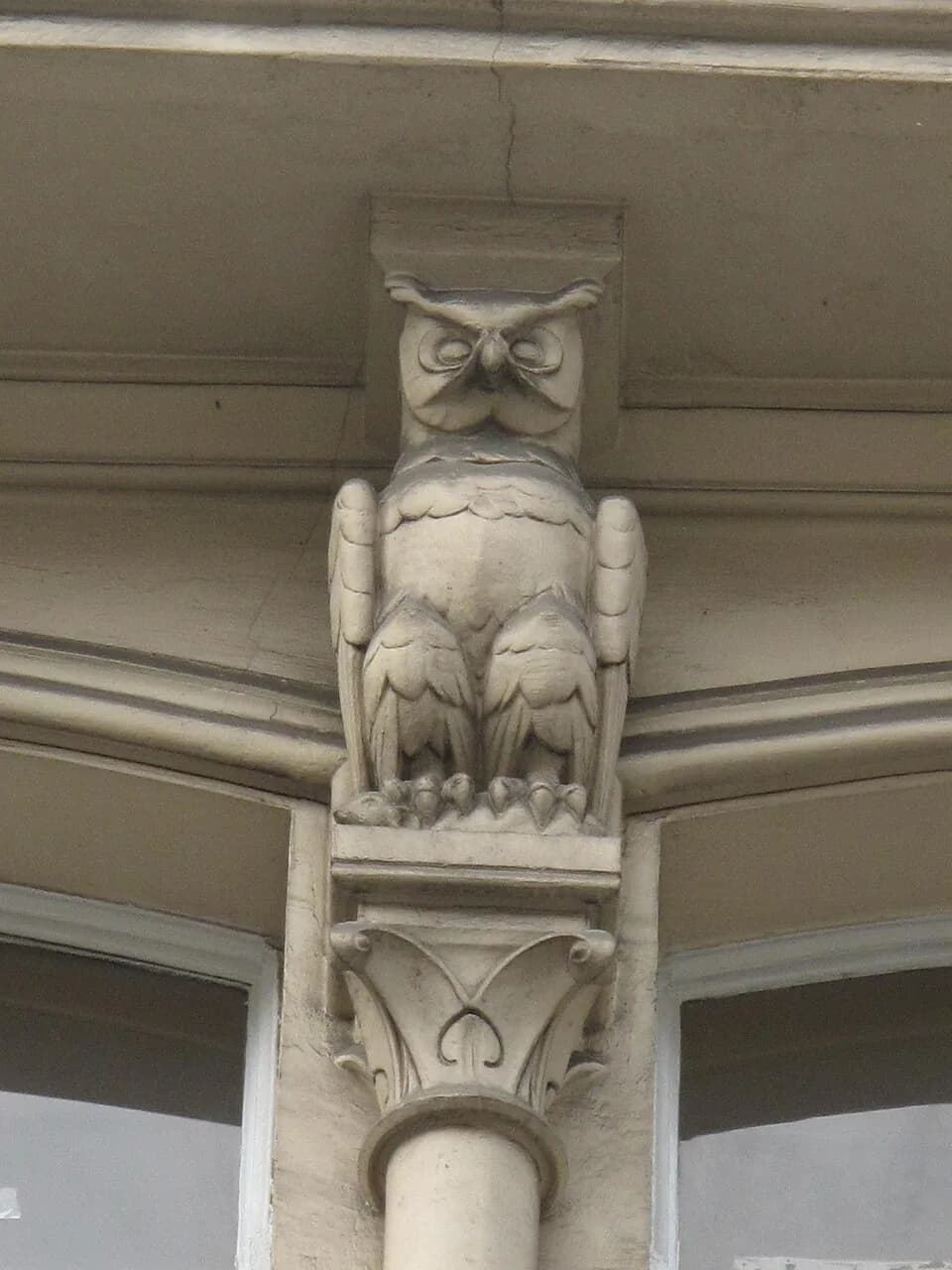 Eugène Viollet-le-Duc - Relief of Grand-Duc owl on a building built by Viollet-le-Duc : 68 rue Condorcet, Paris 9th arrond. The Grand-Duc owl was the symbol of his family.