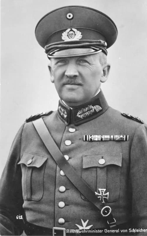 Kurt von Schleicher - For documentary purposes the German Federal Archive often retained the original image captions, which may be erroneous, biased, obsolete or politically extreme. Kurt von Schleich