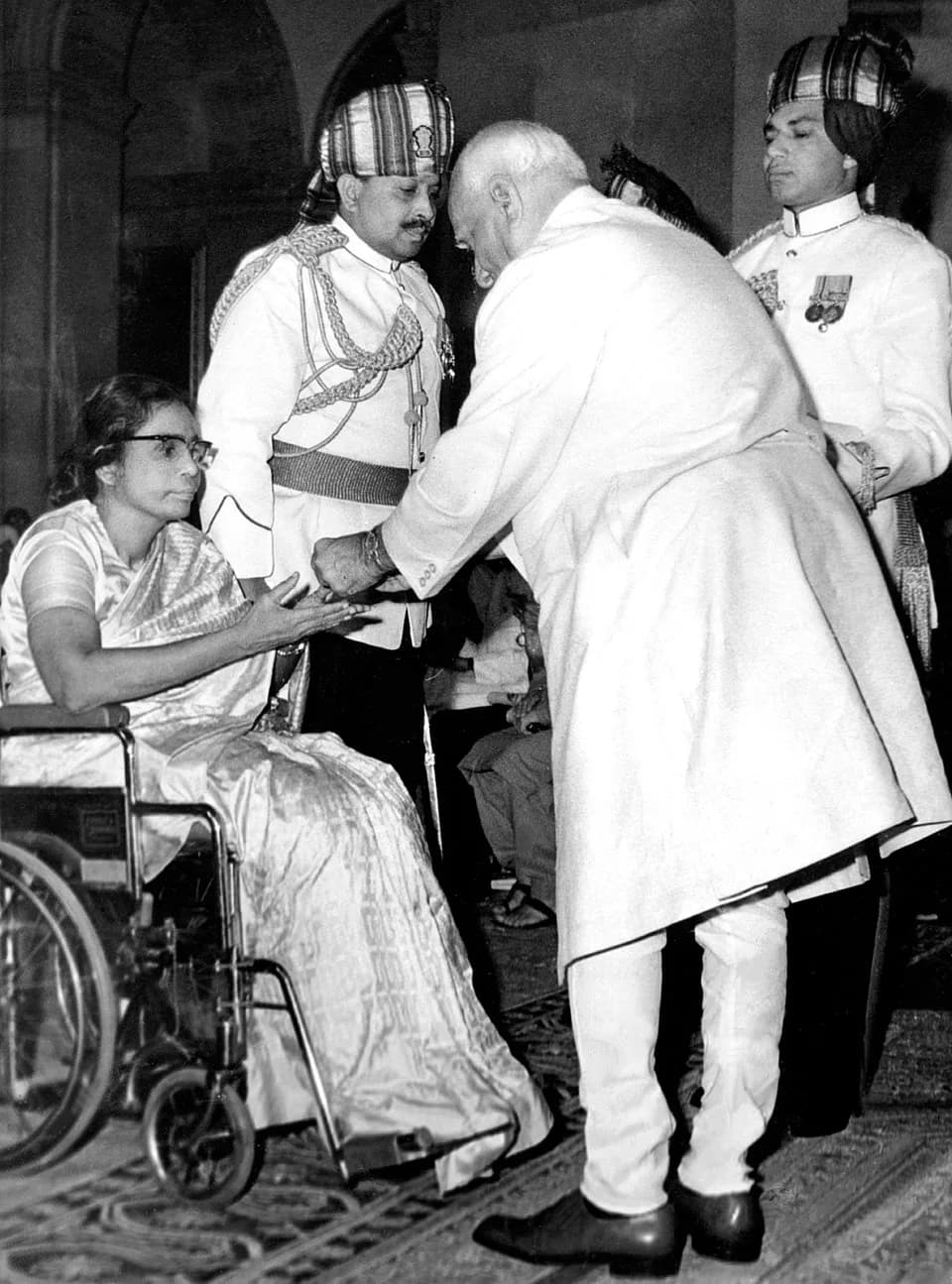 V. V. Giri - Dr VV Giri, the then President of India, awarding the Padma Shri award to Dr. Mary Verghese in 1972