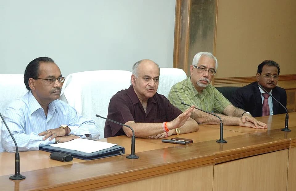 V. V. Giri - The Secretary, Ministry of Labour and Employment, Shri P.C. Chaturvedi briefing the press at the Foundation Stone Laying ceremony of the National Training Academy (NTA), ESIC, at V.V. Gir