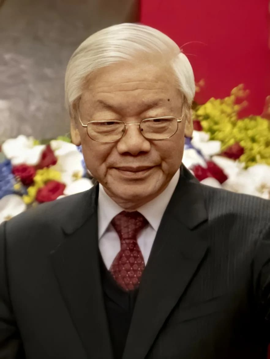 Nguyễn Phú Trọng - Donald Trump and Nguyễn Phú Trọng in Hanoi, 2019