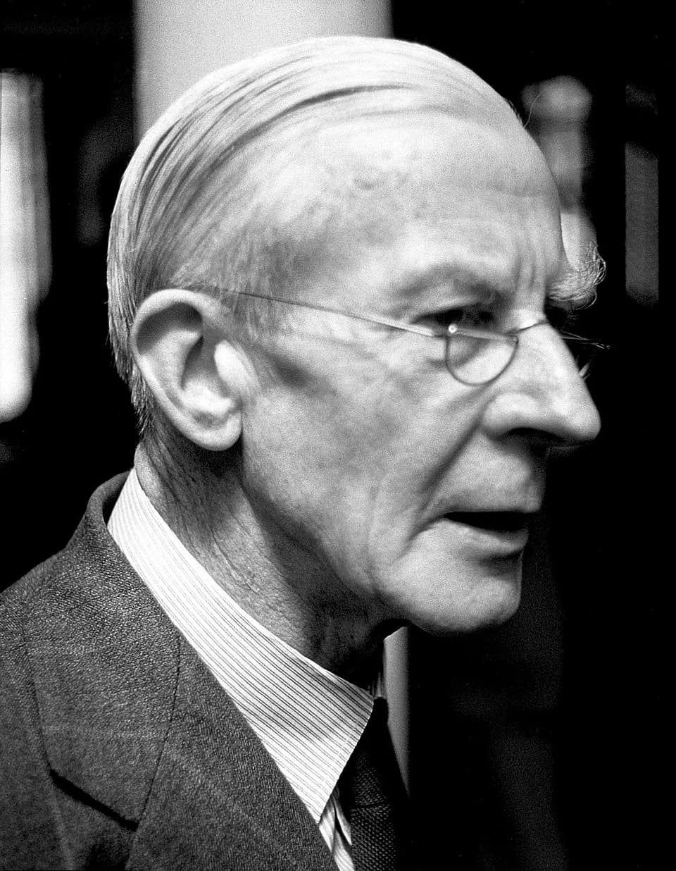 Edgar Douglas Adrian - E.D. Adrian, UCL (from colour transparency).
Archives & Manuscripts
Keywords: Edgar Douglas Adrian