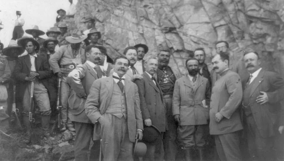 Francisco I. Madero - Francisco I Madero and leaders.jpg