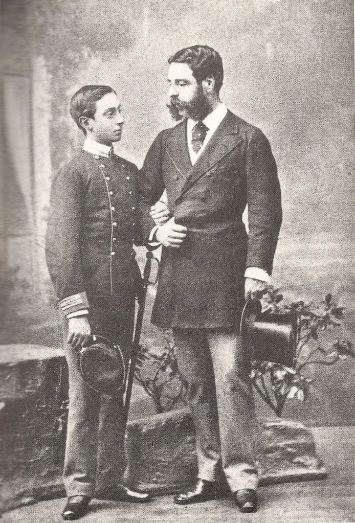 Alfonso XII of Spain - El rey Alfonso XII siendo príncipe, con su mentor José Osorio y Silva, duque de Alburquerque y Sesto, marqués de Alcañices y de Cuéllar.