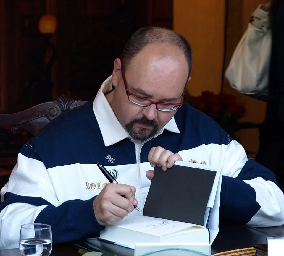 Carlos Ruiz Zafón - Spanish writer: Carlos Ruiz Zafón in Barcelona
