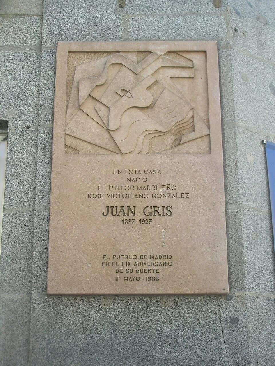 Juan Gris - Calle Tetuán, Placa en recuerdo a Juan Gris. Madrid